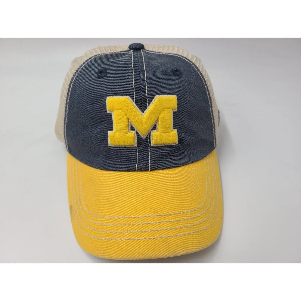 Youth Michigan Wolverines Top of the World Distressed Mesh Snapback Hat Cap NCAA